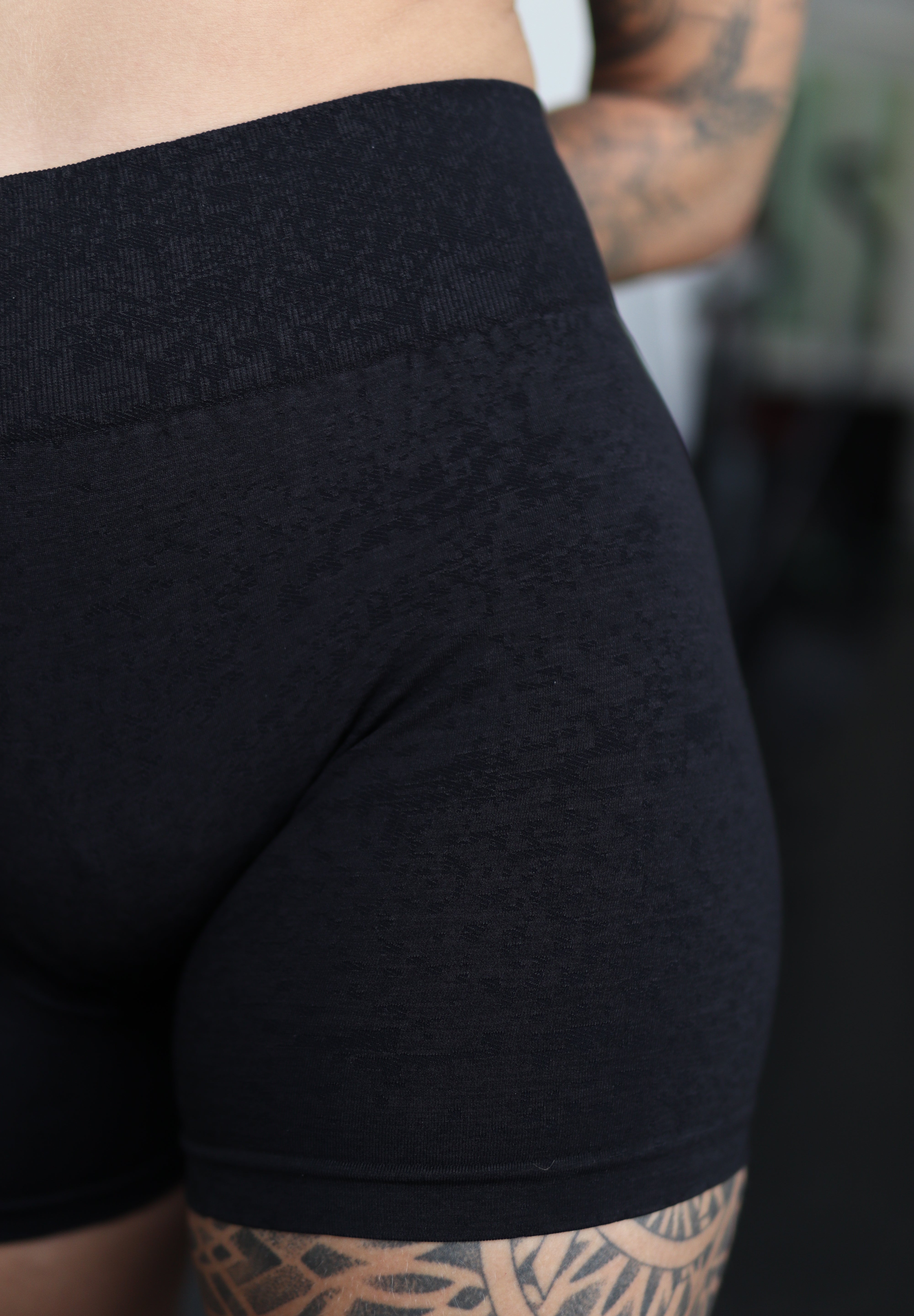 Short StoneWear