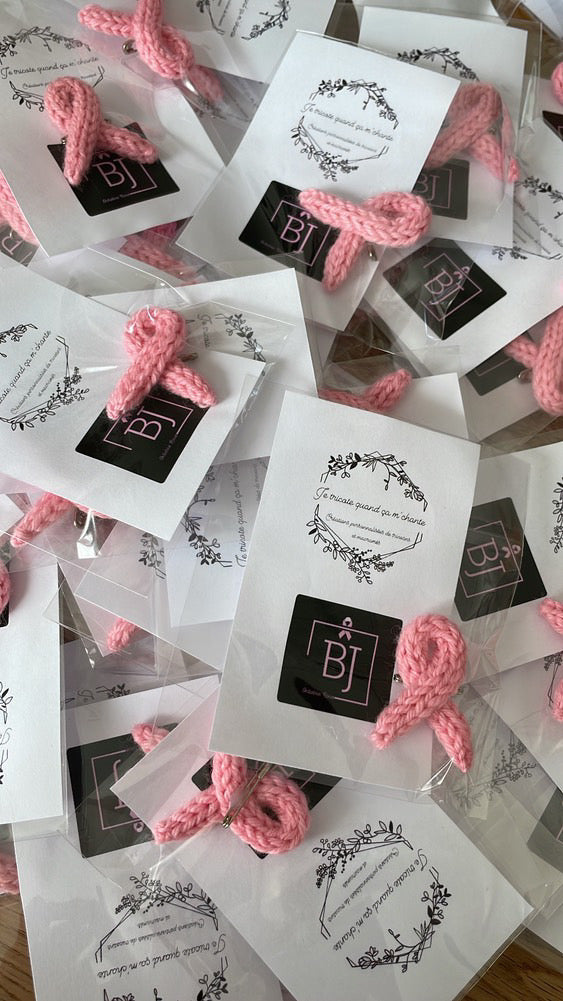 Broche Octobre rose 💕