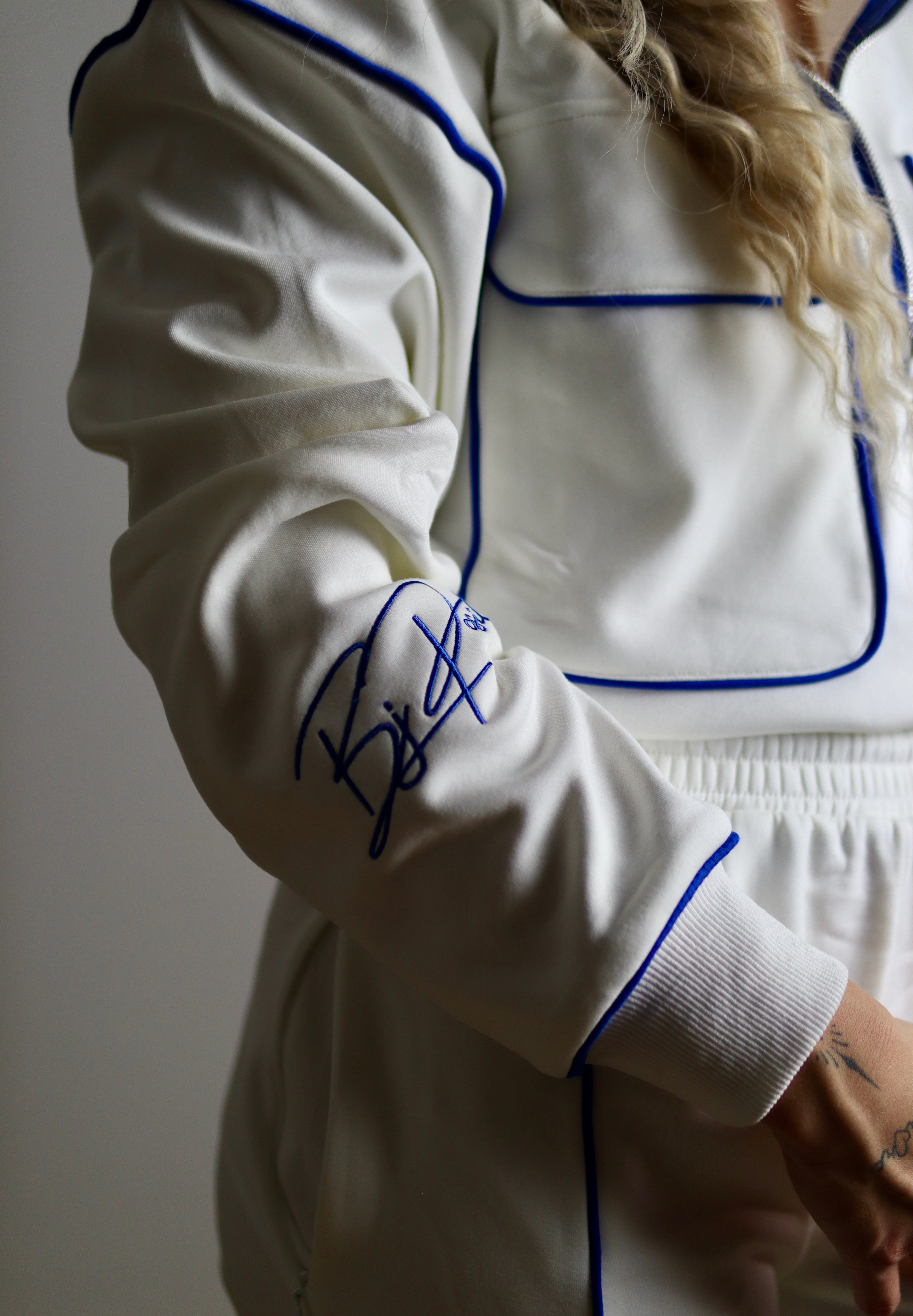 Hoodie Pilou Courage & Passion