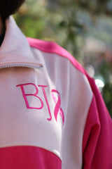 Jaquette Octobre Rose en Collab avec MinaRaven