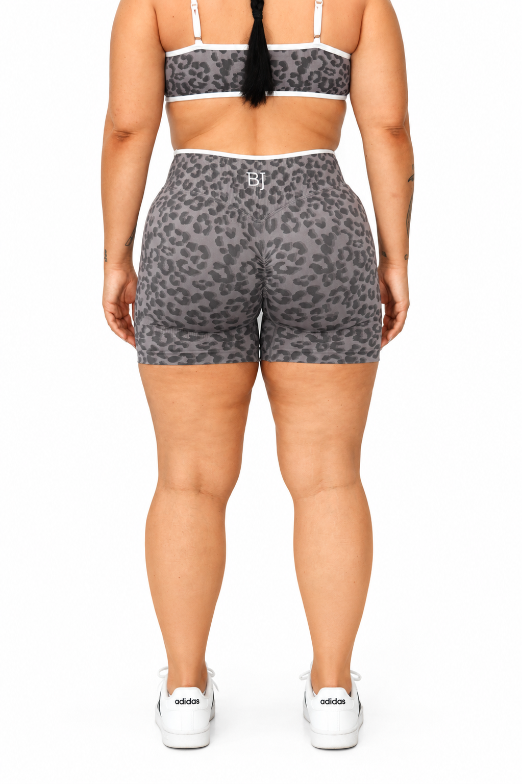 Short Safari